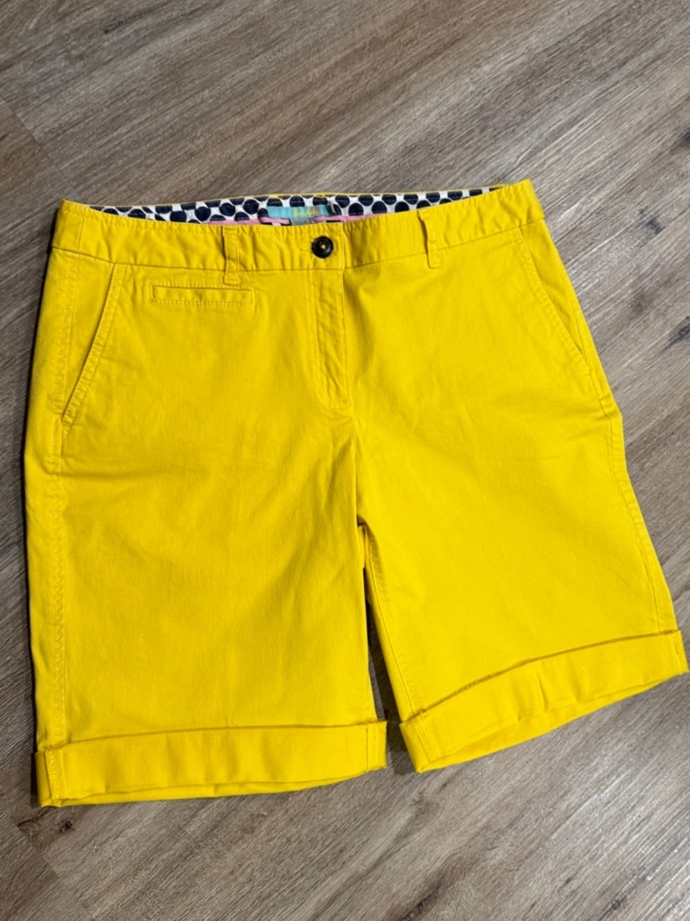 NWOT Boden Yellow Mustard Women's Bermuda Shorts